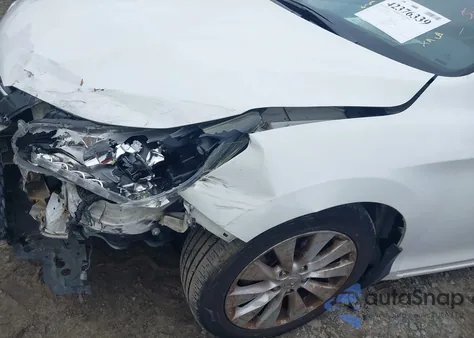 2015 Honda Accord Ex-L V-6 z USA, uszkodzony, nr VIN 1HGCR3F89FA003100